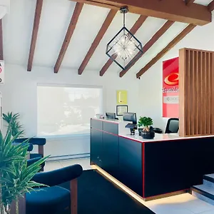Lodge Econo, Brossard