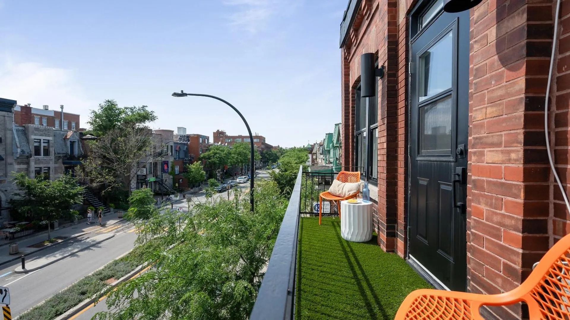 Francois-Denis Apartments Montréal
